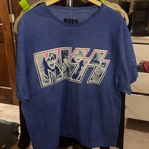 Kiss Blue Graphic Tee